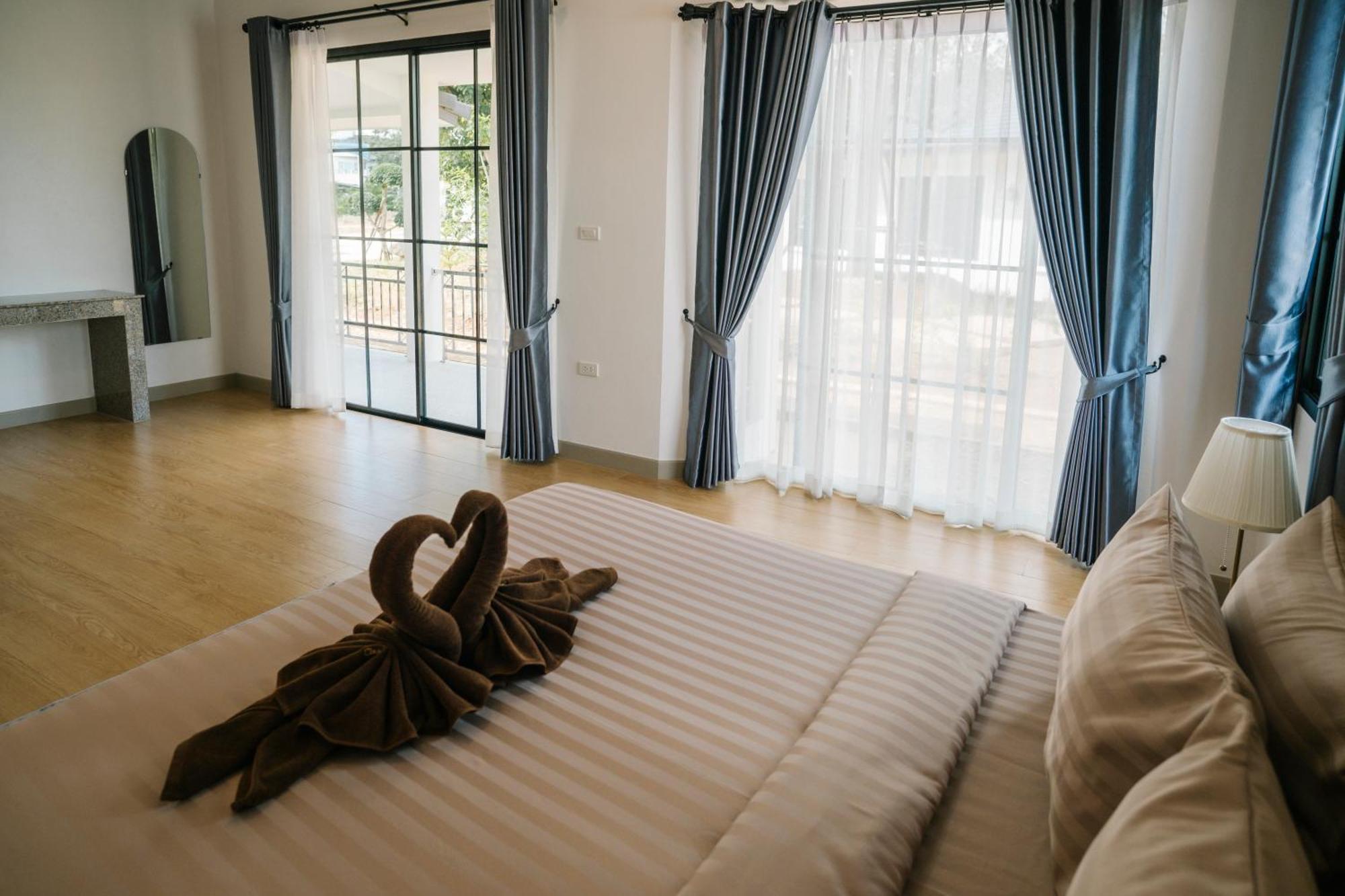 Chor Grande Resort 达叻府 外观 照片